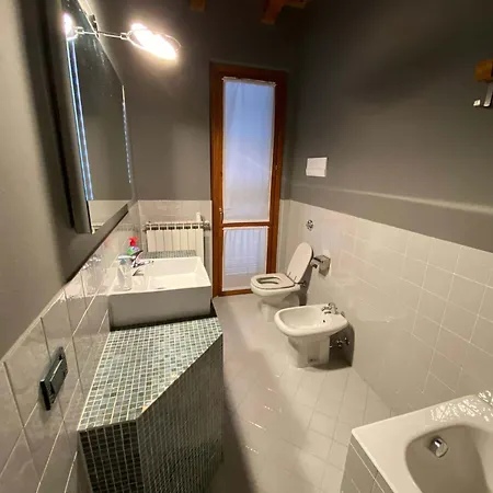 Redhouse - Trendy Modern Open Space Con Box Vicino Leolandia E Autostrada Milano