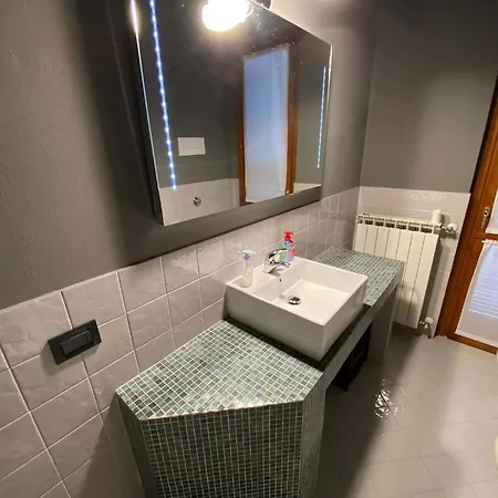 Appartement Redhouse - Trendy Modern Open Space Con Box Vicino Leolandia E Autostrada Milano