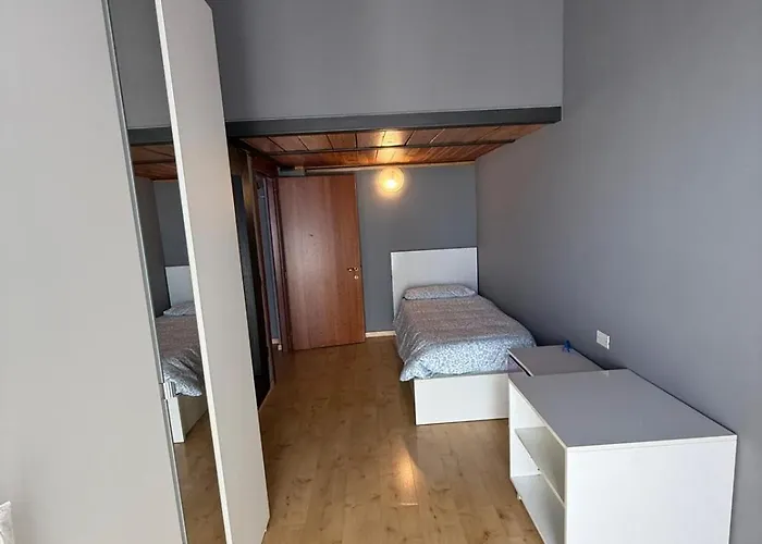 Redhouse - Trendy Modern Open Space Con Box Vicino Leolandia E Autostrada Milano Bergame