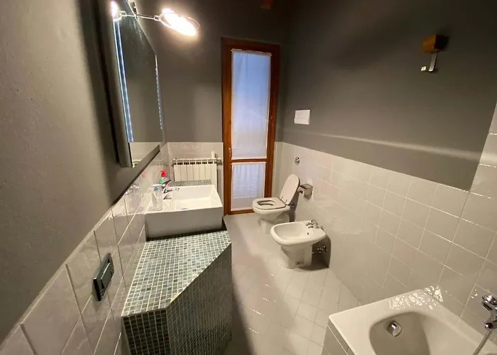 Redhouse - Trendy Modern Open Space Con Box Vicino Leolandia E Autostrada Milano