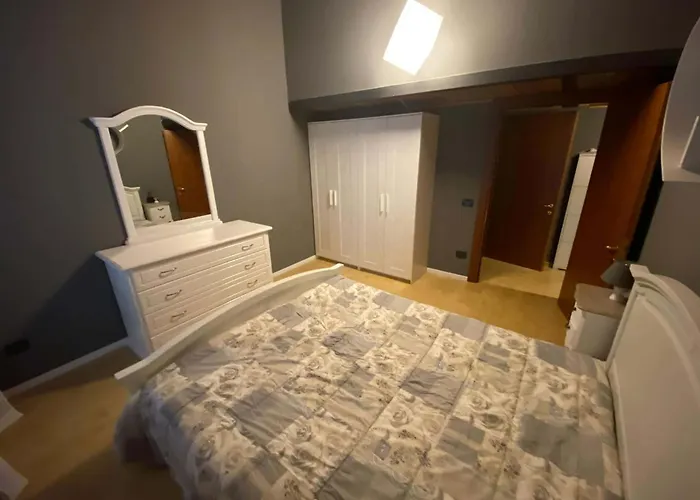 Redhouse - Trendy Modern Open Space Con Box Vicino Leolandia E Autostrada Milano Appartement *