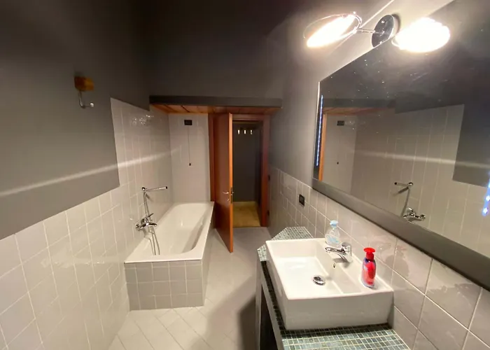 Redhouse - Trendy Modern Open Space Con Box Vicino Leolandia E Autostrada Milano *